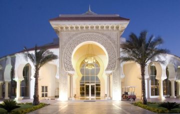 Luxury Hotel: OLD PALACE RESORT