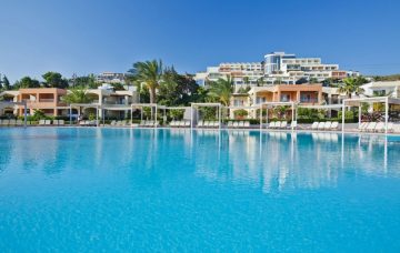 Luxury Hotel: KIPRIOTIS MARIS SUITES