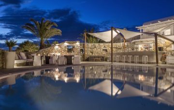 Luxury Hotel: OSTRACO SUITES