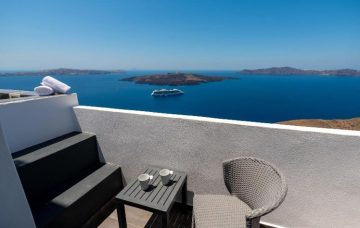 Luxury Hotel: CHC THE NOVERIAN BIOS SANTORINI BOUTIQUE HOTEL